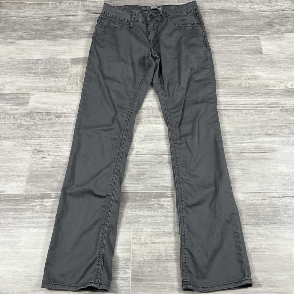 BKE Buckle Men's 30R (30X31) Jake Straight Casuals Grey Pants Style FPP6626R